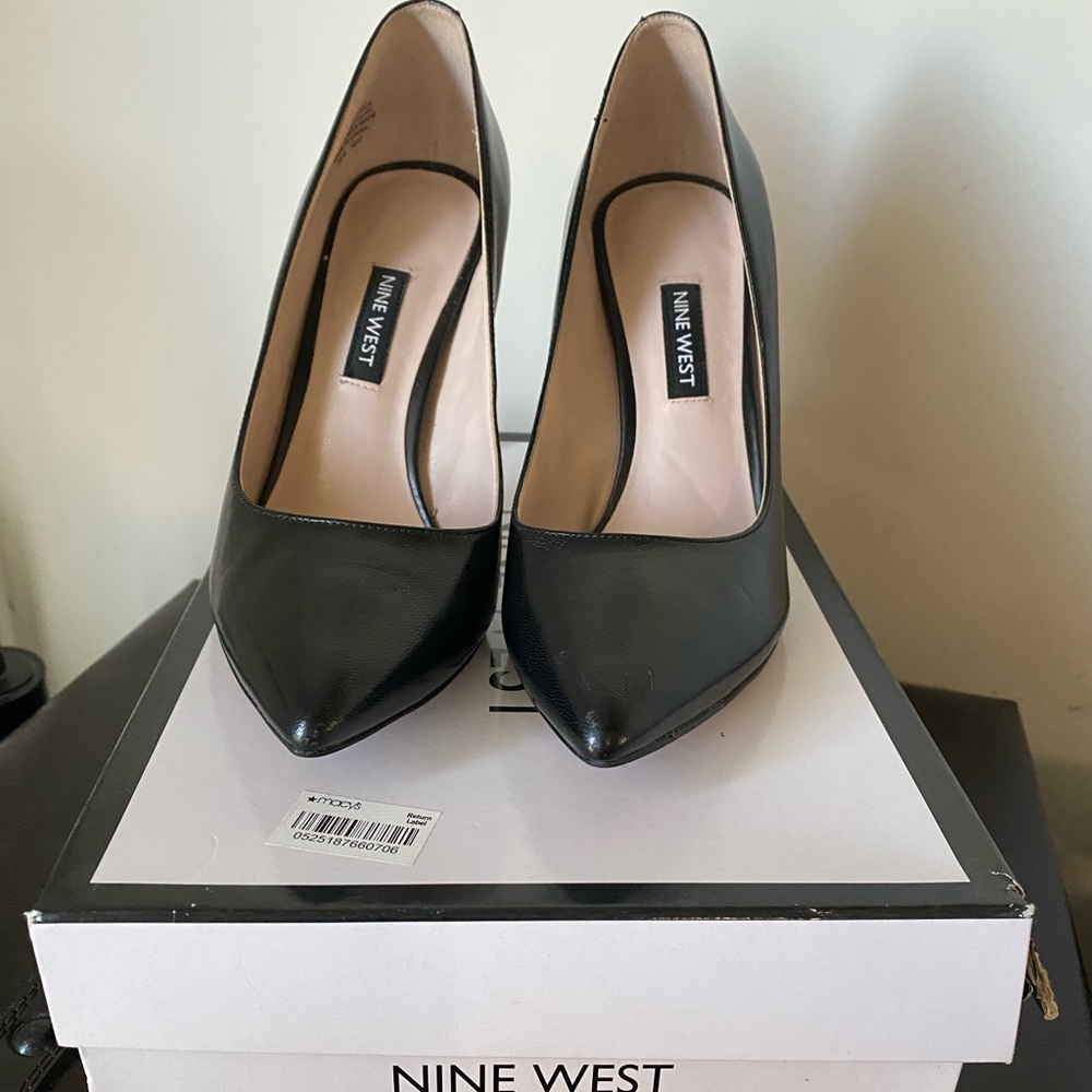 Nine west black heels